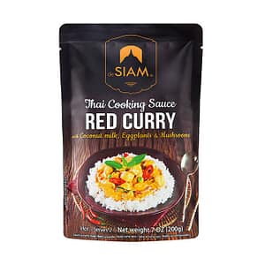 Rote Thai Curry Kochsauce mit Kokosnussmilch, Auberginen und Pilzen